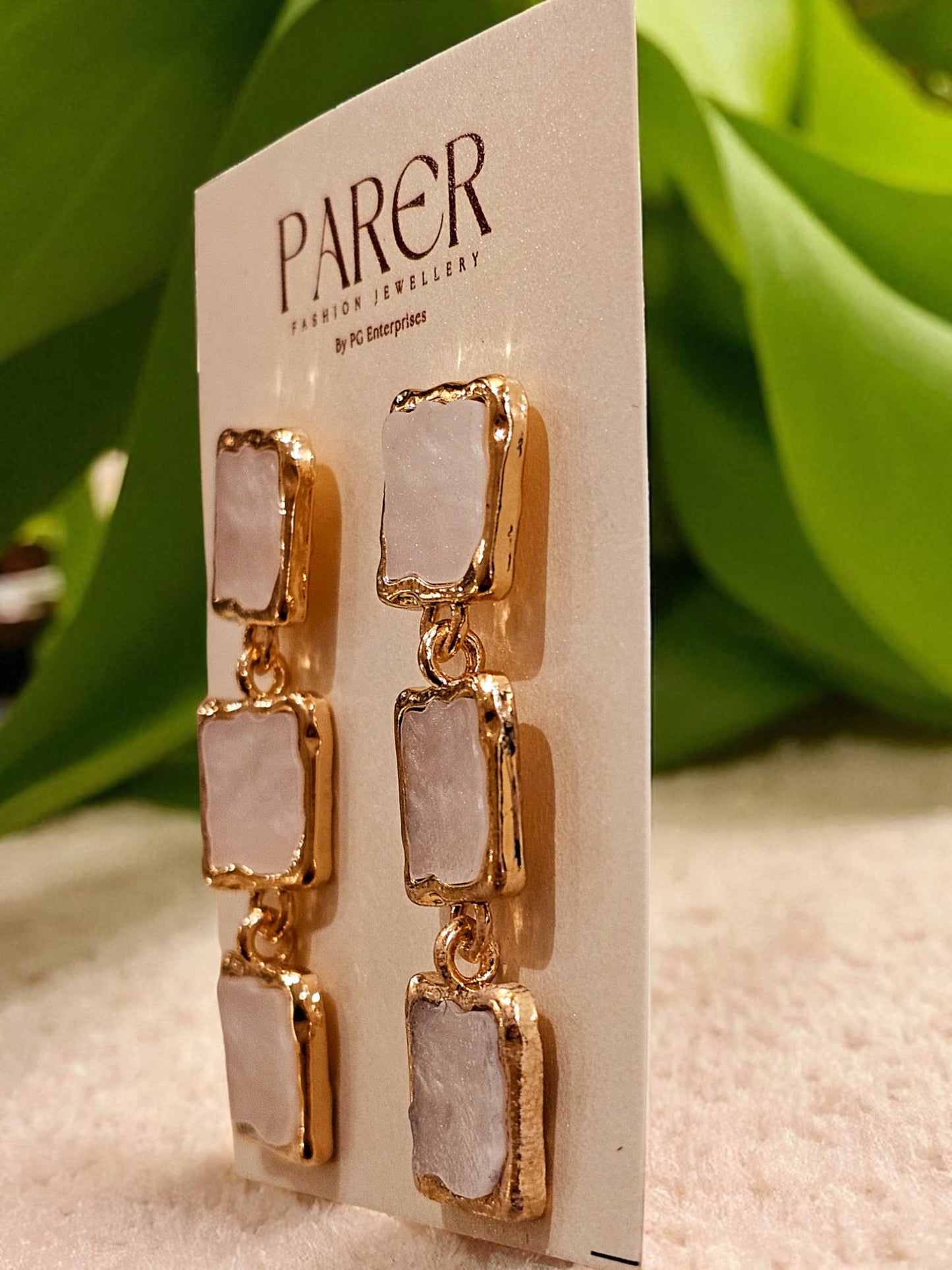 Pearl-Glow Geometric Drop Earrings - White