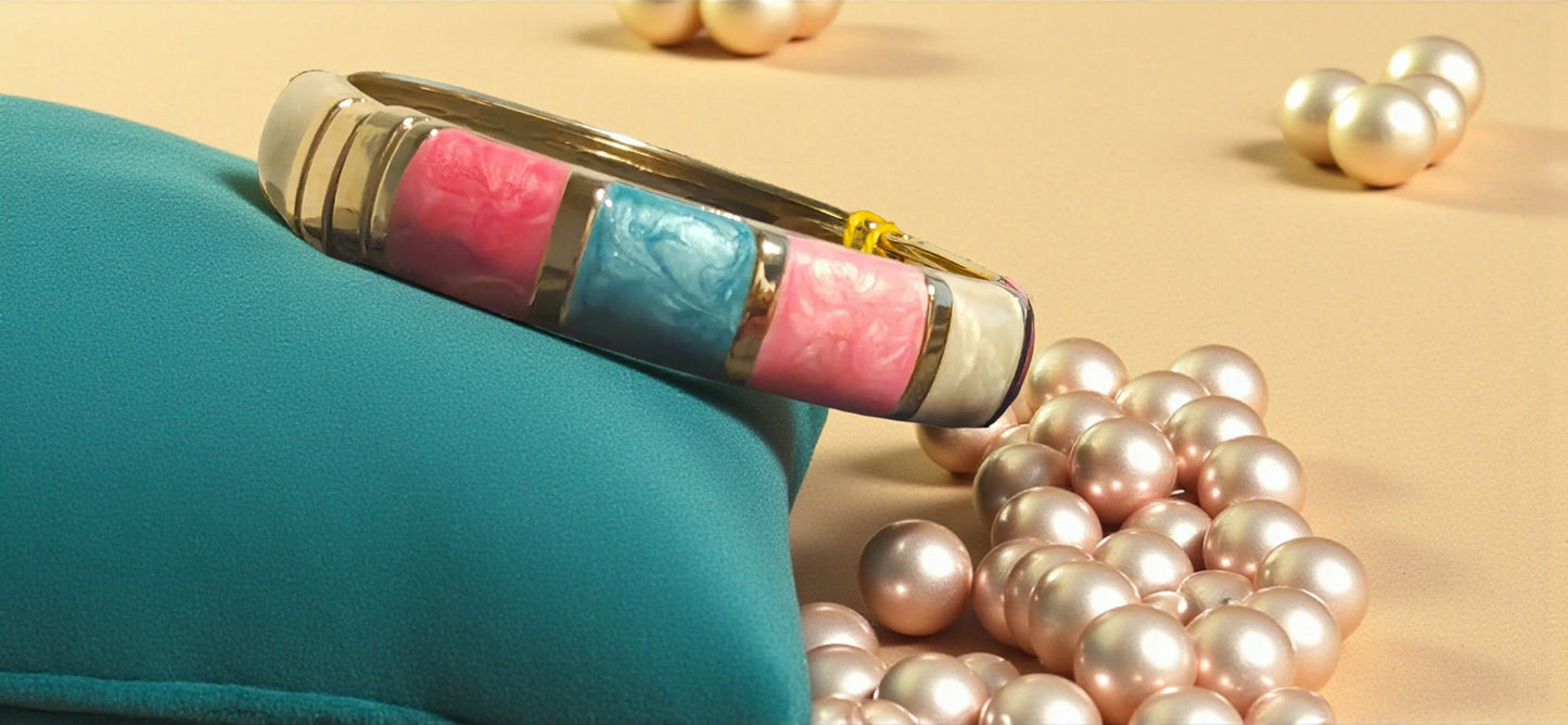 Enamel Charm Bangle (Multicolour)