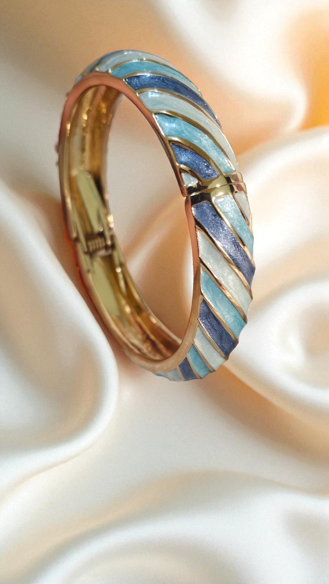 Ocean Wave Enamel Bangle