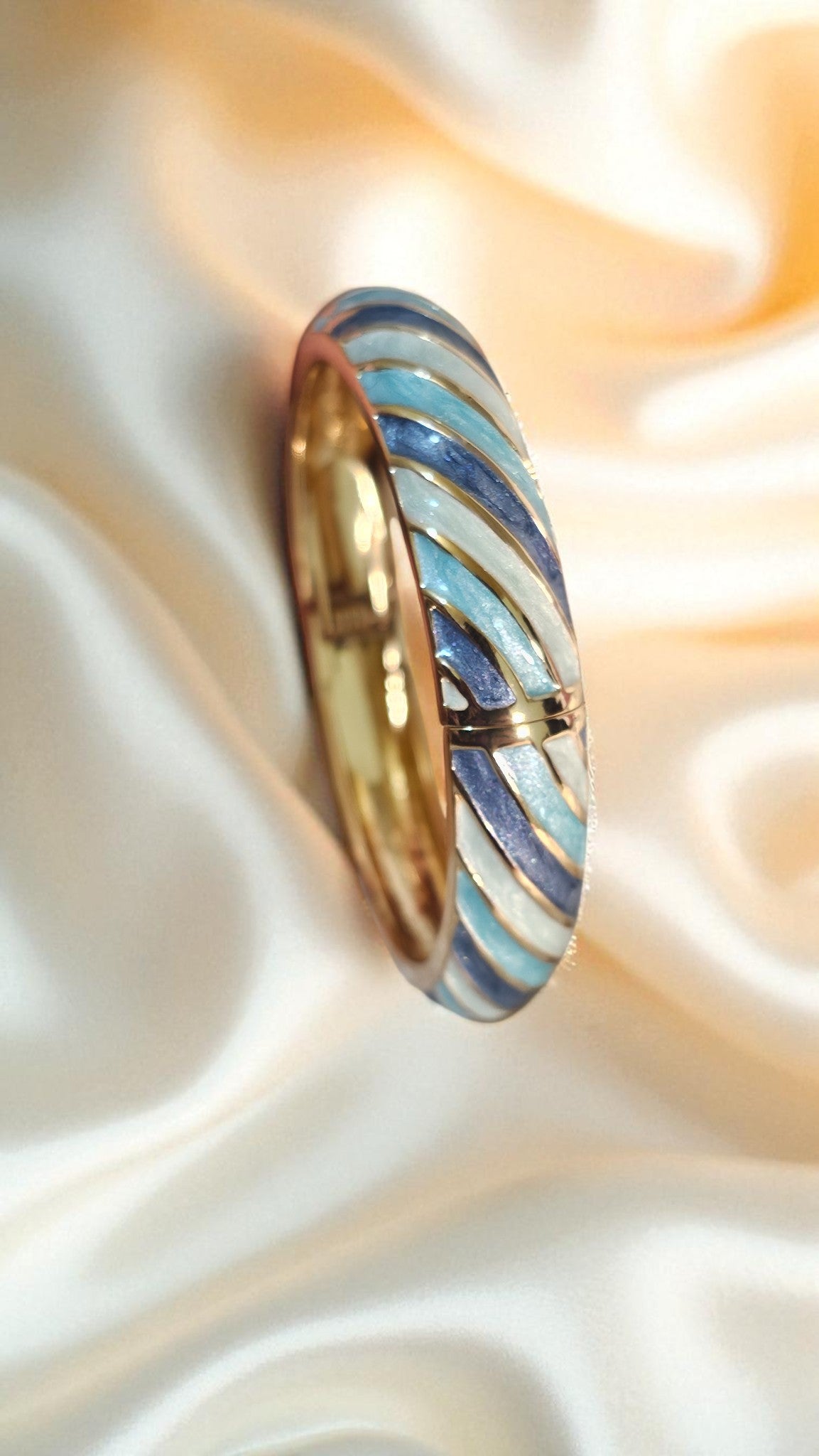 Ocean Wave Enamel Bangle