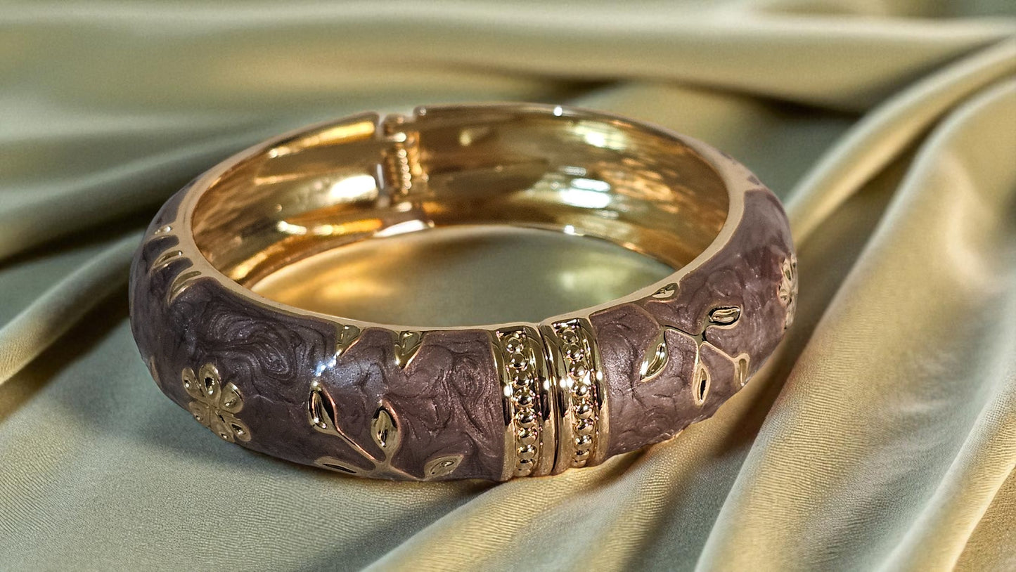 Golden Floral Vine Bangle