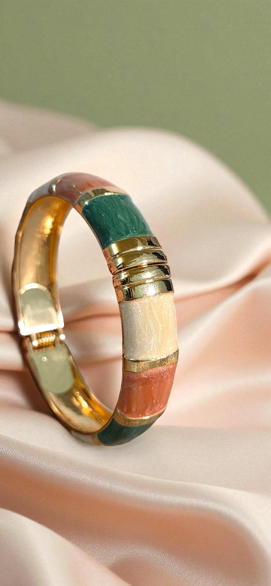 Tricolour Harmony Enamel Bangle