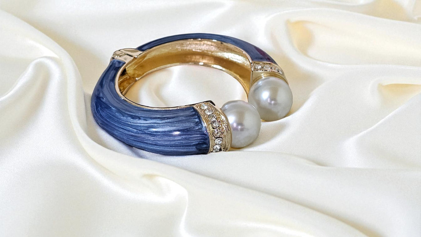 Midnight Pearl Luxe Cuff