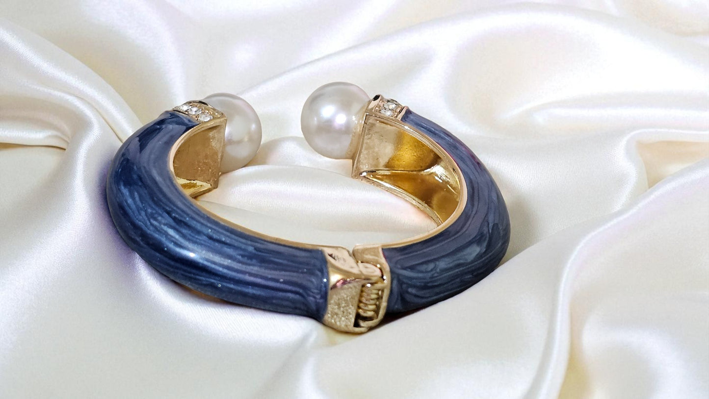Midnight Pearl Luxe Cuff