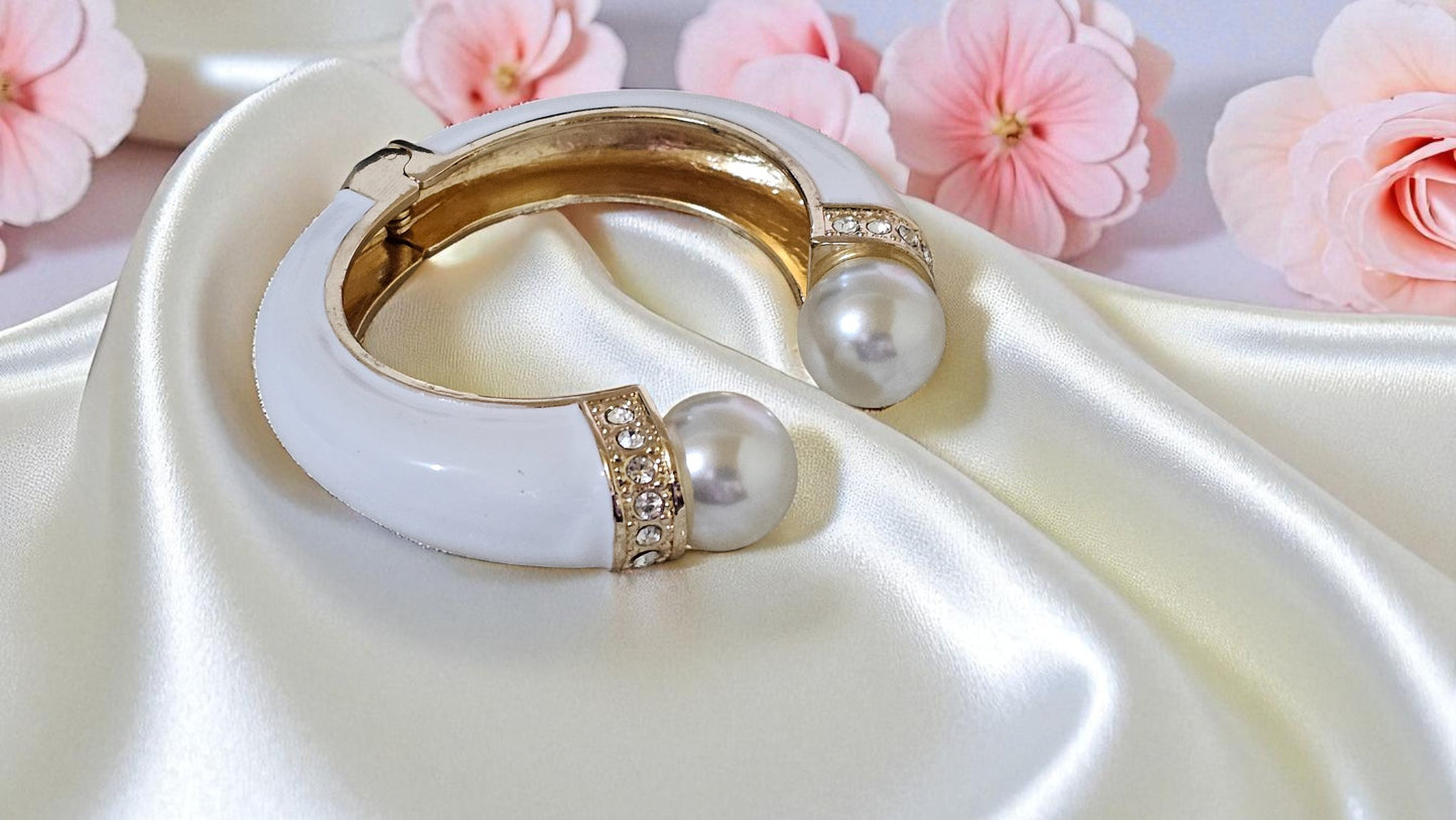 Ivory Pearl Luxe Cuff