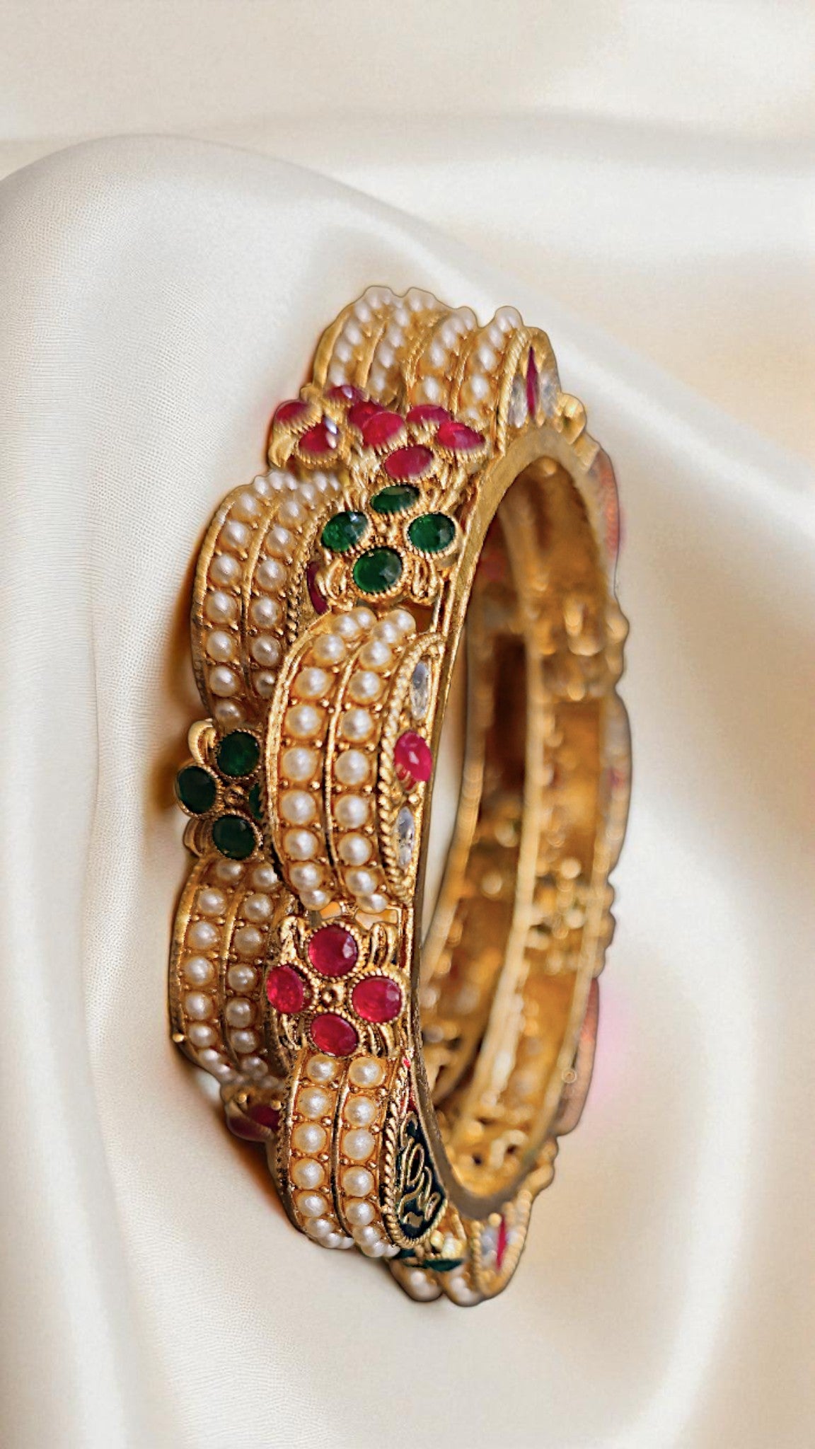 Royal Heritage Kundan Pearl Bangles