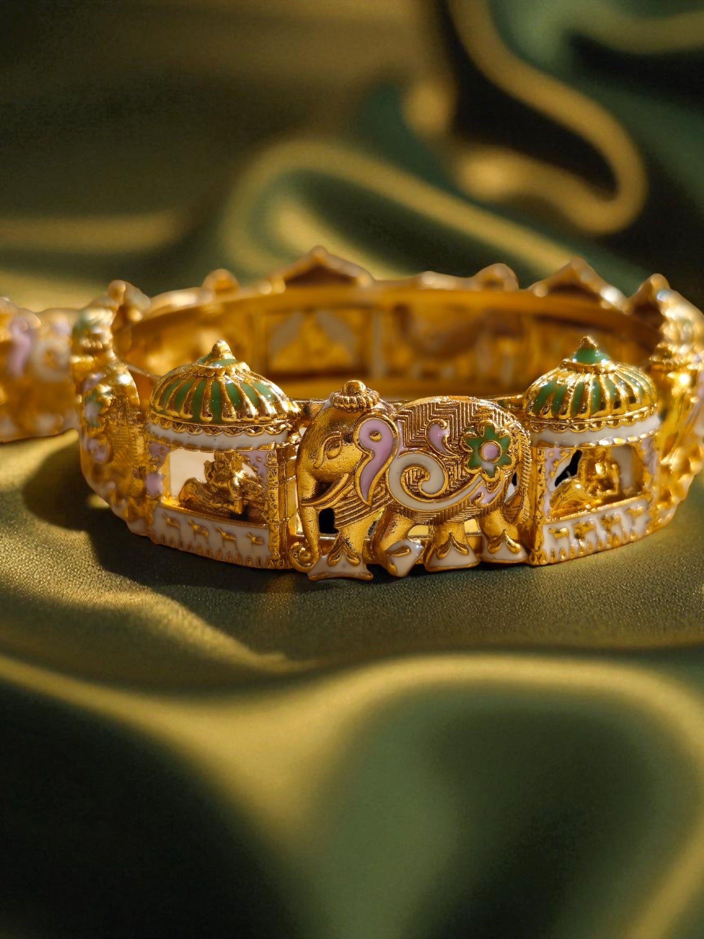 Royal Temple Heritage Bangles